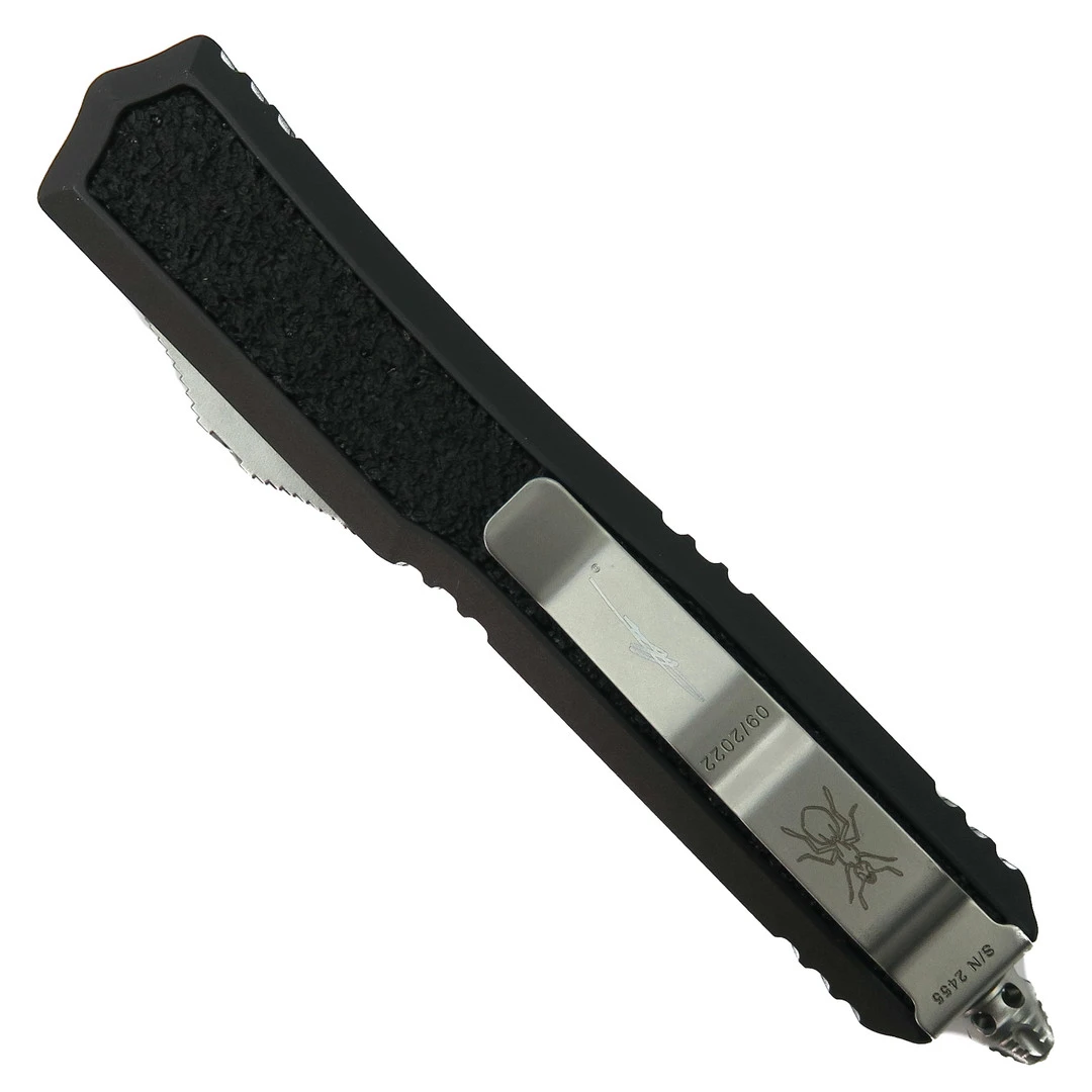 Microtech Signature Series Makora OTF Knife, Stonewash Combo Dagger Blade - Image 2